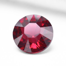 Middle Siam Satin – czerwone cyrkonie szklane | Crystal AB