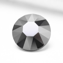 Hematite – grafitowe metaliczne cyrkonie szklane | Crystal AB